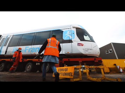 Tram T13 : La première rame est arrivée !