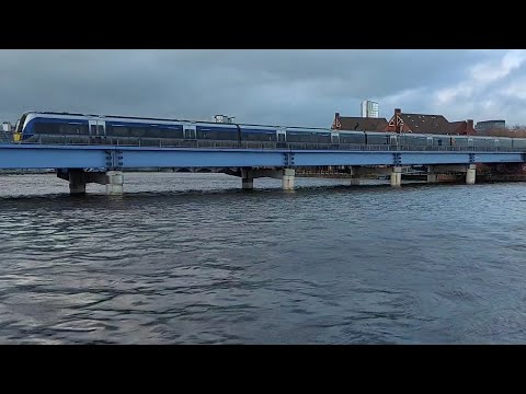 NIR 3000 Class DMU 3015 & 4000 Class DMU 4016 at The Lagan Bridge.11/1/23