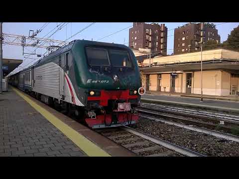E464 073 Trenord+4 piano ribassato 1965+pilota 1973 Trenord - Monza 26/08/2015