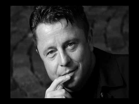 Petr Muk - Ona se brání (R.I.P.)