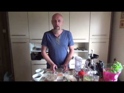 flourless, linseed bread