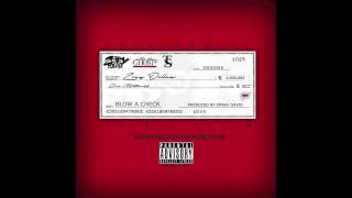 Zoey Dollaz blow a check