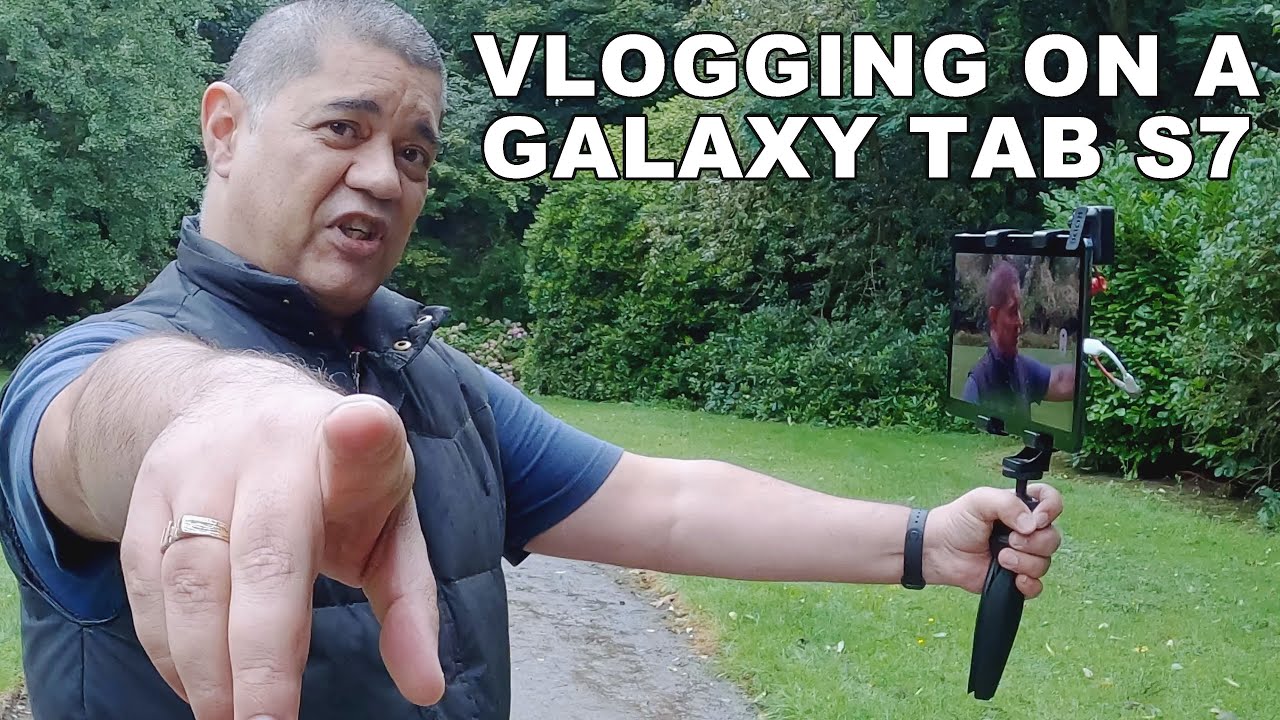 Vlogging on a Samsung Galaxy Tab S7 with a RODE Wireless GO external vlogging microphone