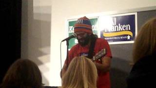 Motion City Soundtrack - My Favorite Accident acoustic. 10/13/08 U of M