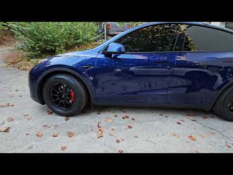 Model Y Performance 18" Wheels Walkaround