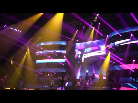 Tony Carreira Palais Des Sports Paris-Passo a vida a sonhar contigo