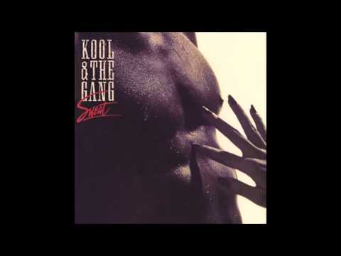Videoclip de All She Wants To Do Is Dance — Kool & The Gang