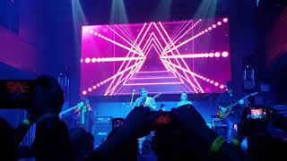 LA FÁBULA DEL GRILLO  Y EL MAR  ALUX NAHUAL  CONCIERTO  EN  NUEVA  YORK.