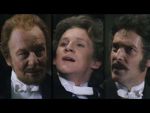 The Picture of Dorian Gray - John Gielgud - Peter Firth - Jeremy Brett - TV - 1976 - Remastered 4K