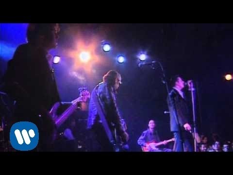 Loquillo - Qué Hace Una Chica Como Tú En Un Sitio Como Este