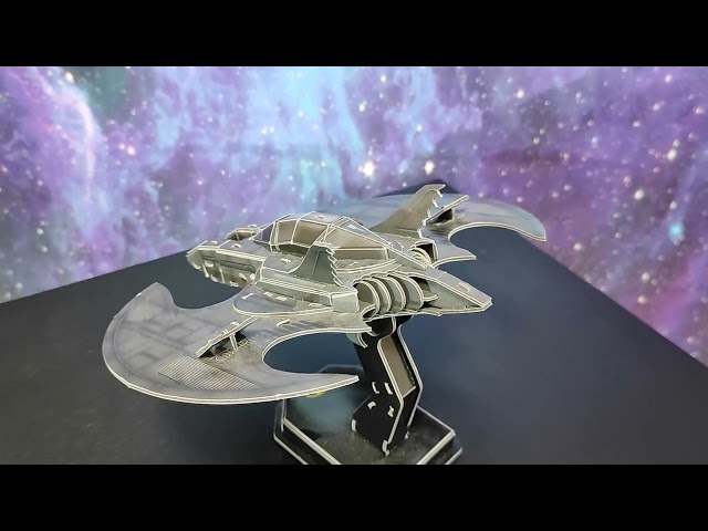 Vídeo relacionado con 4D BUILD - Puzzle 3D DC Comics - Maqueta de Batman de 71 piezas, mini batwing Batman de la Saga - Puzzle para adultos - Juego de construcción coleccionable - Juguete adulto - Juego infantil de 12 años