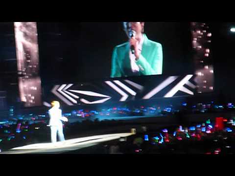 [FANCAM] 120922 Changmin & Kyuhyun "Just The Way You Are" @ SMTOWN Jakarta