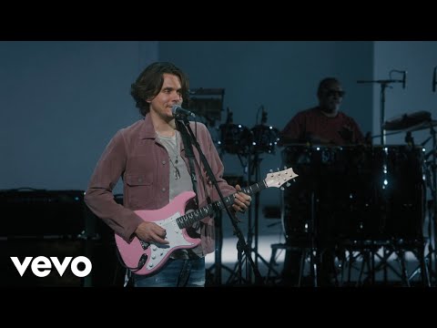 YouTube video about: What time does john mayer go on stage?
