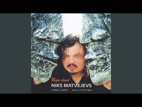 Vai Tu esi skatījies mēnesī?