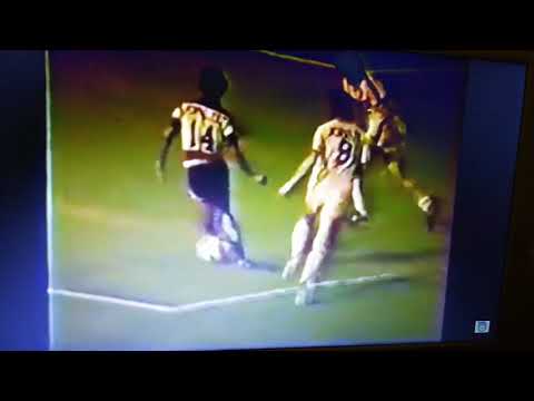 Golazo de Eduardo Bonvallet vs Washington Diplomats de Johan Cruyff