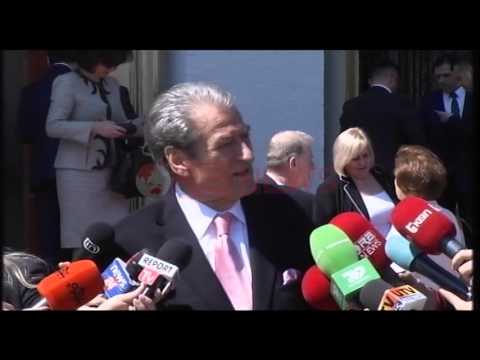 Berisha: U desh të vinte Hahn që opozita të ftohej në dialog. Basha e ka ftuar Ramën 37 herë