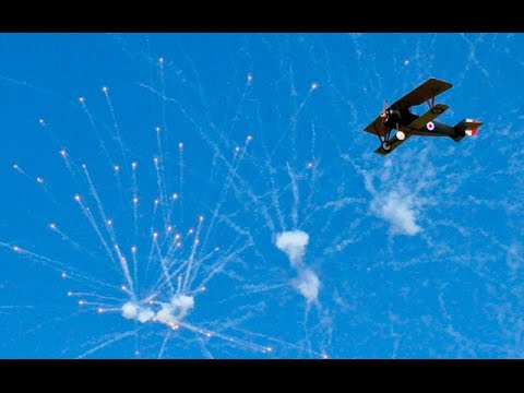 RC WW1 SCOUT / FIGHTERS PYROTECHNICS DISPLAY LMA AT RAF COSFORD - 2015