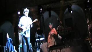 Davide Van de Sfroos-Kapitan Kurlash