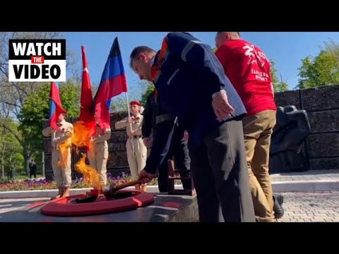 Donetsk People's Republic leader holds Victory Day Parade in Mariupol
