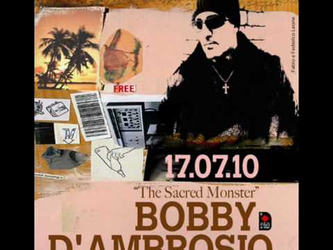 Sabato 17 Luglio - Dj BOBBY D'AMBROSIO @ Albatros Beach Club 2010 [Teaser]