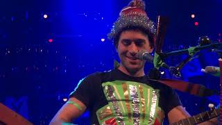 Sufjan Stevens 'Lumberjack Christmas' Intro - Banjo Tuning