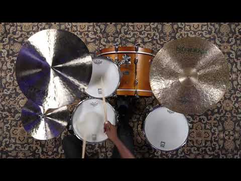 Istanbul Agop 22" Traditional Dark Crash Cymbal - 2064g (DC22-1102925T)