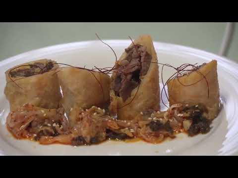 原鄉創意羊肉料理 示範  03 雨來菇起司羊肉捲