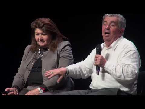 Lydia et Claude BOURGUIGNON : Comment restaurer un Sol Mort en un Sol Vivant