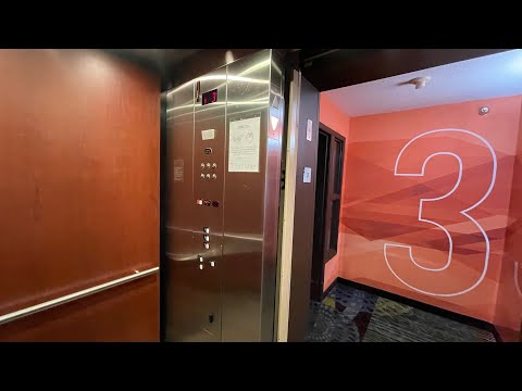 Schindler 300A Hydraulic Elevator @ The Holiday Inn Express Hotel in Inver Grove Heights, MN
