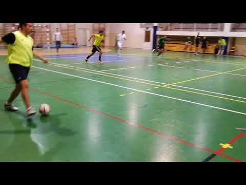 StrefaFutbolu.pl: Spartak Tartak - Hardcore Team (2)