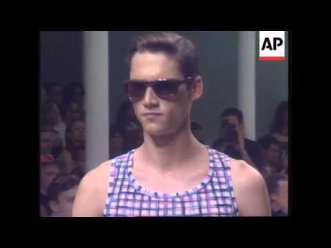 Zigzags rule the catwalk of Missoni