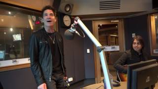 Train performs Play That Song on 3AW