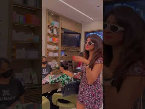 Vindhya Tiwary's Visit to Harsha and Rakesh Salon | French Gel Nail Extensions with Chrome Finish