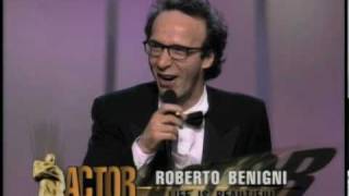 Roberto Benigni Wins Best Actor: 1999 Oscars video