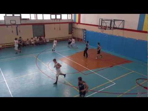 Młodzik KS Cracovia 1906 - MKK MDK Kielce I Kwarta