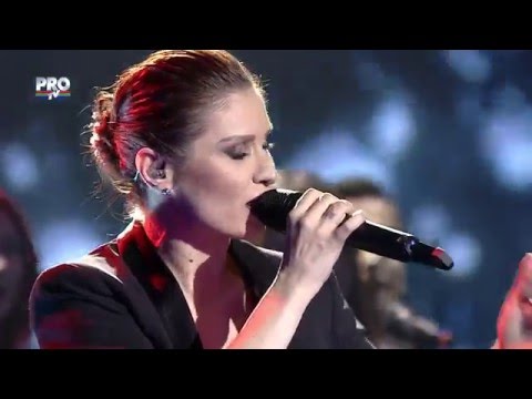 Cristina&Corul Regal-Show must go on(Queen)-Vocea Romaniei 2015-Finala LIVE 4- Ed. 15-Sezon5