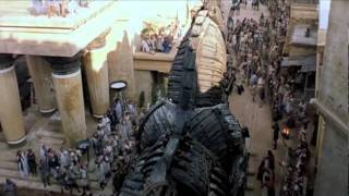 Trojan Horse clip from "Troy"