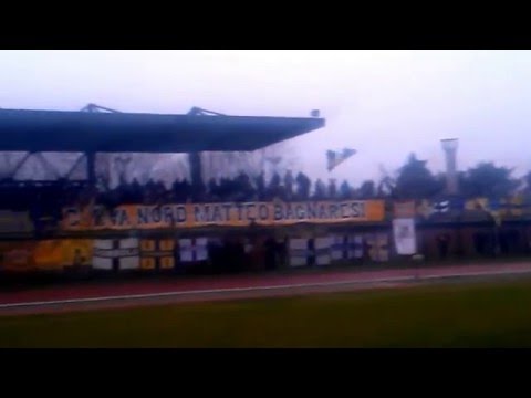 Villafranca-Parma, fine gara calciatori dai tifosi