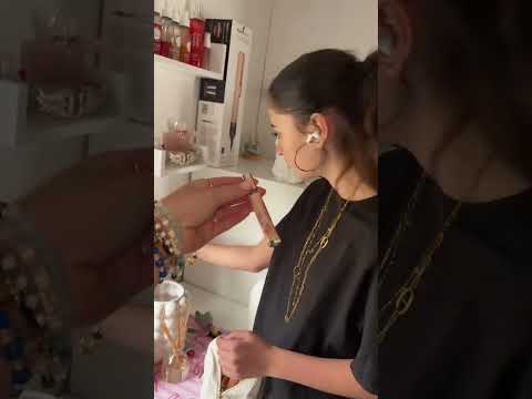 et oui même le dimanche on fait du ménage#fille#mamam#menage#gitane#Vlog