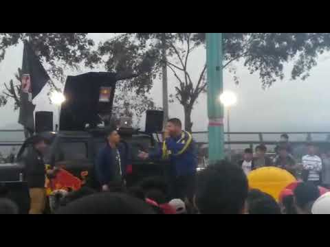 RAGGA (VENEZUELA) VS MCGARROZ (PERU) REDBULL - ACTIVACIÓN - PLAZA DE REYES