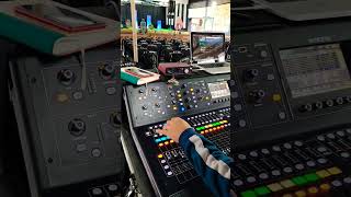 Download lagu Mixing Suara Langsung #soundmixing #livesound #jbl #arunachalpradesh #timurlaut #gulungan #filmpendek mp3