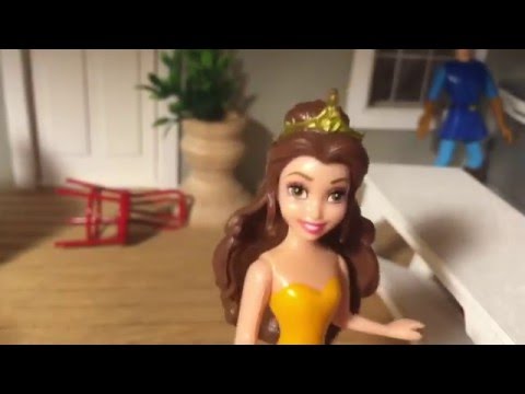 Elsa Anna Ariel Snow White beach house tour