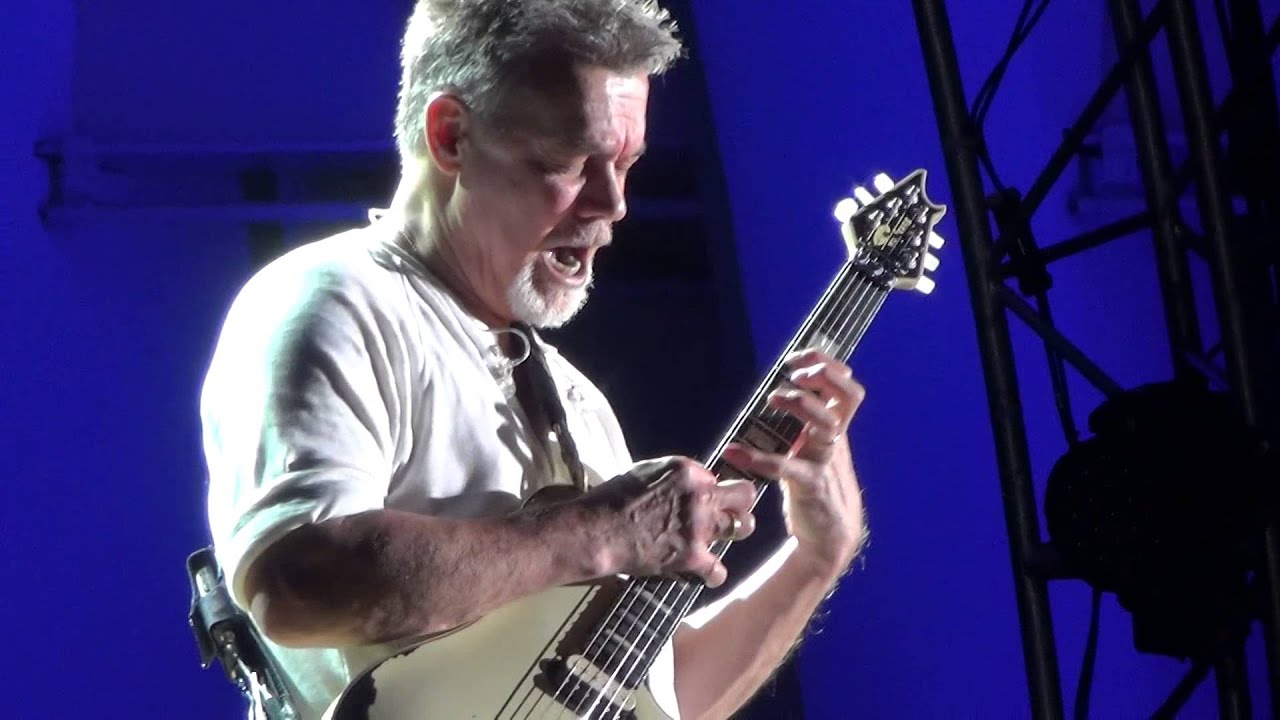 Eddie Van Halen Guitar Solo at Hollywood Bowl 10/2/2015