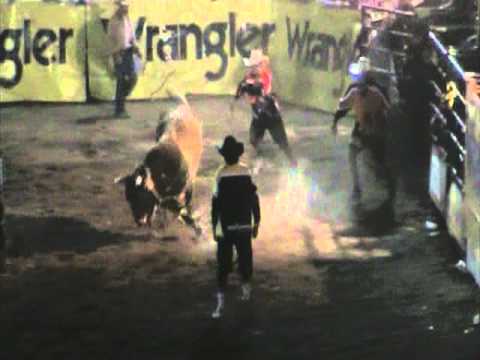 Jineteo de toros 15 Aniversario Prorodeo  Joel Delgado www.caballo.tv