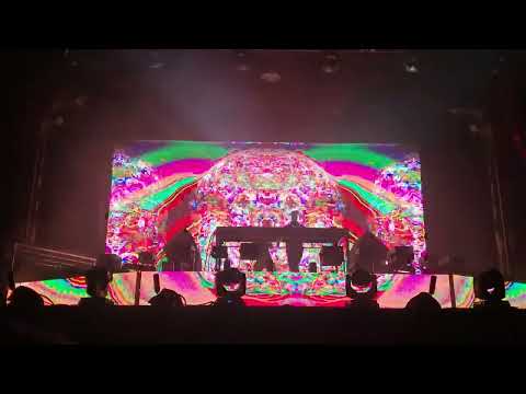 Sully live at Aragon Ballroom Chicago 2022