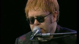 Elton John - Oh My Sweet Carolina - Sydney 2002 (Ryan Adams cover)