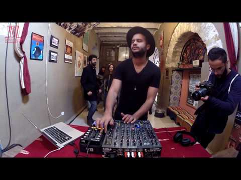 V Station invites #002 : The other side of Saif Touati