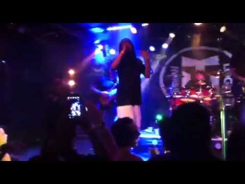 Throw Logic - "Neckbrace"