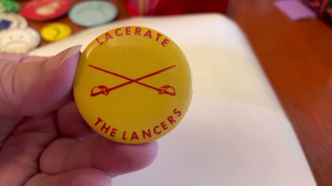 Unboxing 1970s Pinback Buttons -Estate Sale find