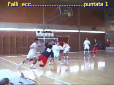 1° falli,sgambetti,cadute,calci ecc ecc puntata 1